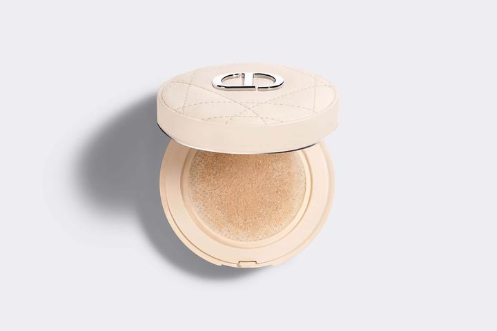 Actual product image Dior Forever Cushion Powder (030 Medium)