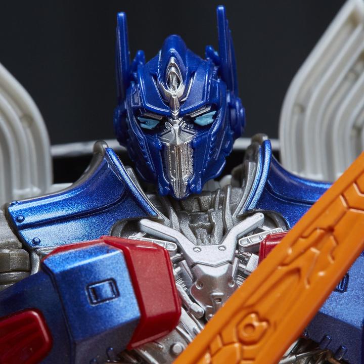 Produktbild Transformers Movie 5 Premier Voyager Optimus Prime