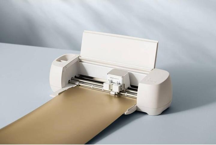 Actual product image Cricut Explore 4 Essential Bundle