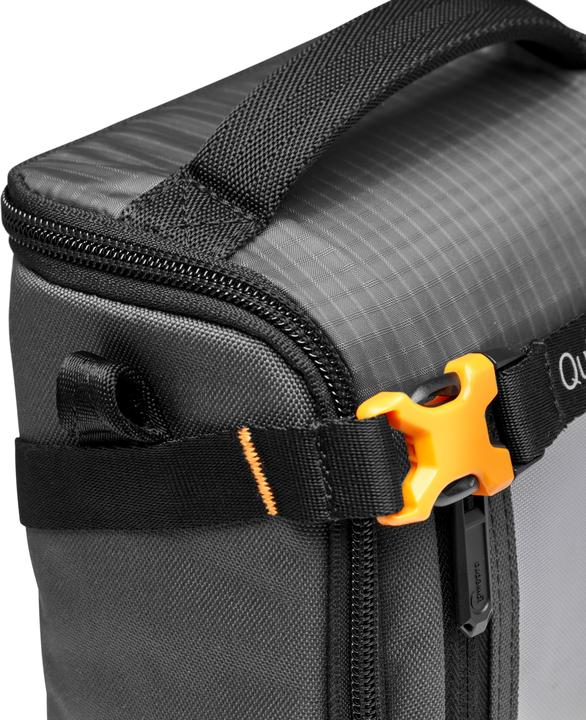 Actual product image Lowepro GearUp Creator Box M II Green Line (Camera bag, 2 l)