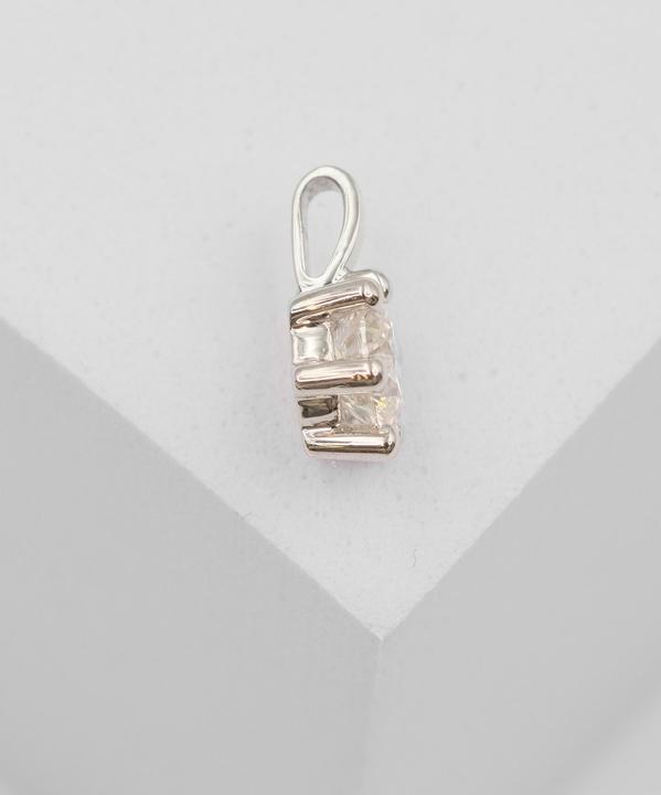 Actual product image Muau Pendant 6-handle socket (750/18K white gold)
