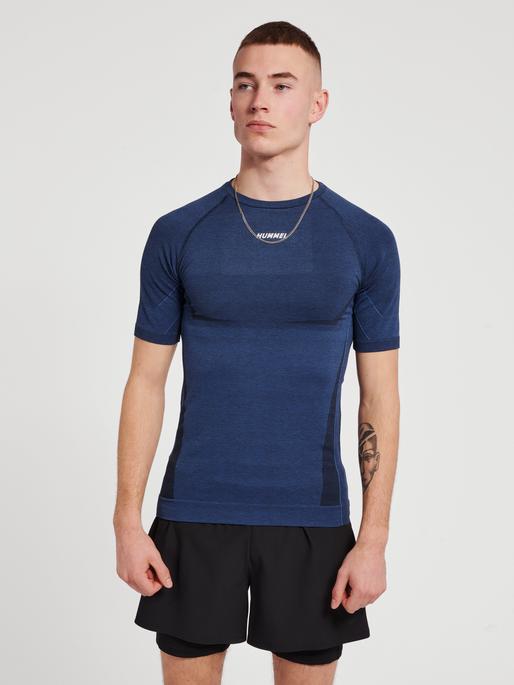 Actual product image hummel Te Mike Seamless T-Shirt (XL)