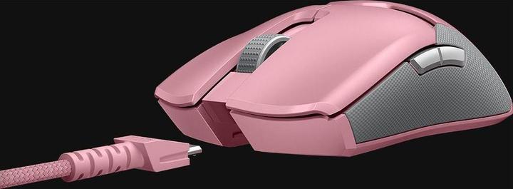 Actual product image Razer Viper Ultimate with Dockingstation (Wireless)