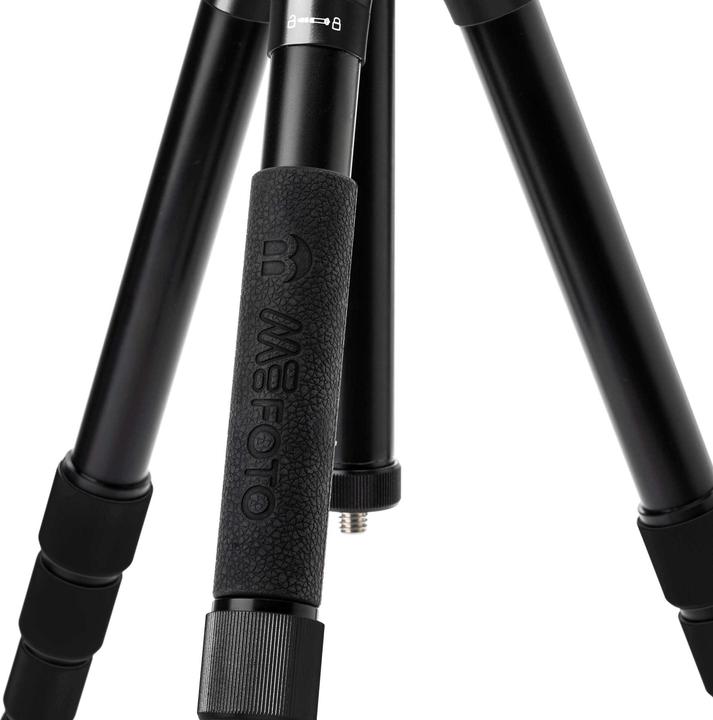 Actual product image MeFOTO RoadTrip PRO Aluminium Tripod (Carbon)