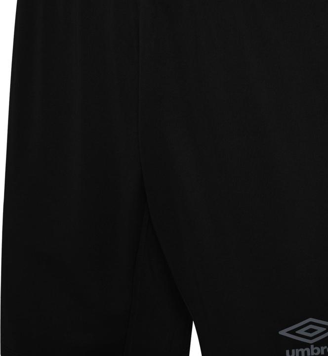 Actual product image Umbro Four shorts (146)