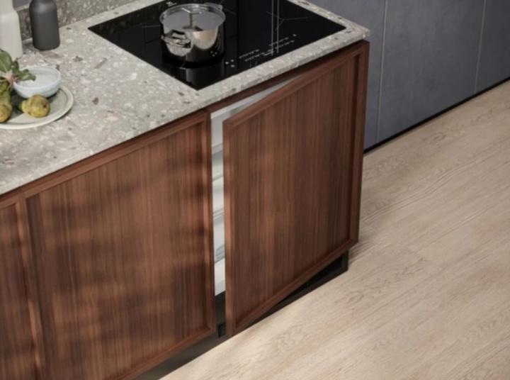 Actual product image Electrolux LYB2AE82S (Installation, 95 l)