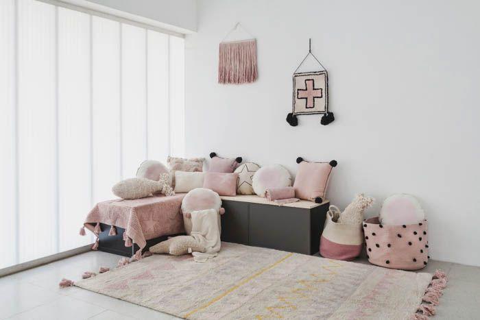 Actual product image Lorena Canals Azteca (120 x 160 cm)