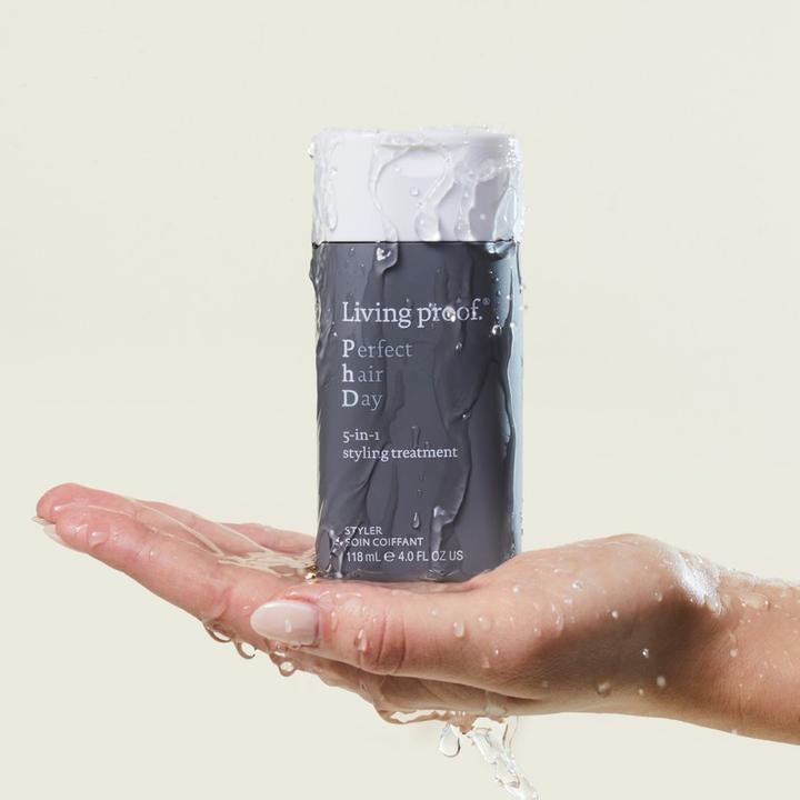 Actual product image Living Proof Perfect Hair Day 5 In 1 Treatment (118 ml)