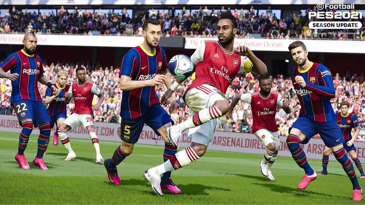 Actual product image Konami eFootball PES 2021 Season Update (PS4, Multilingual)