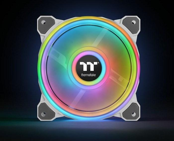 Actual product image Thermaltake Riing Quad 12 RGB White Edition (120 mm, 3 x)