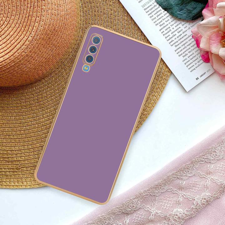 Productafbeelding Cadorabo Hoesje voor Samsung Galaxy A7 2018 in TPU met camerabescherming LM130 Style (Samsung Galaxy A7 (2018))