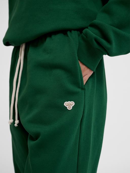 Actual product image hummel Loose Bee (XXL)