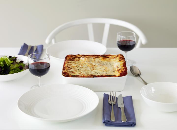 Actual product image Royal Doulton Maze (12 Piece)