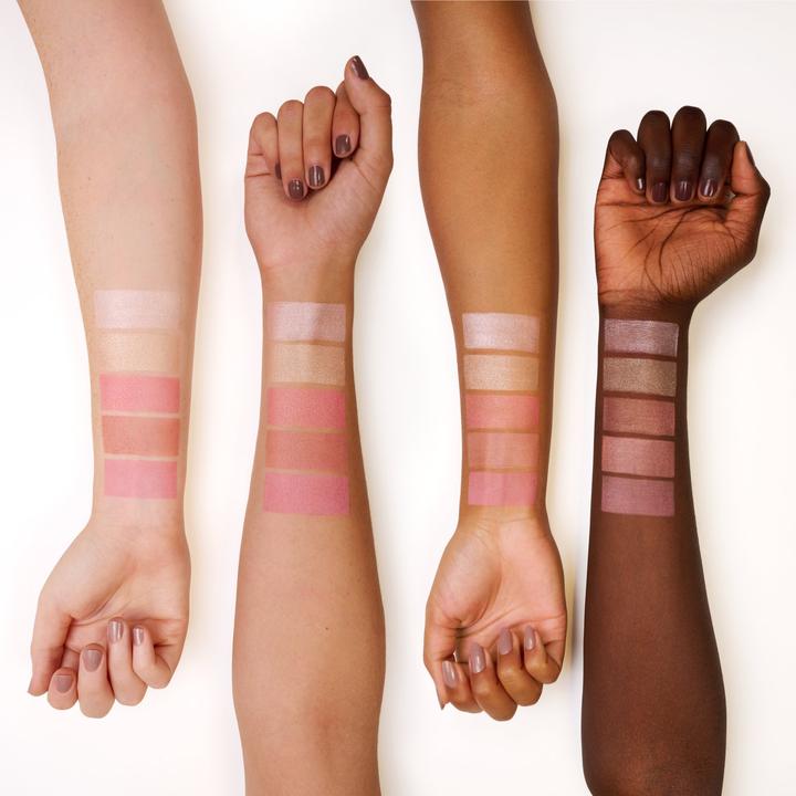 Actual product image essence Blush and highlighter palette blossom (Blossom)