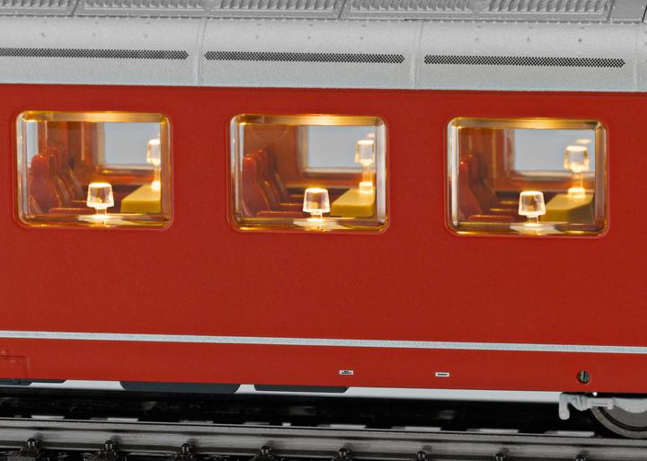 Actual product image Märklin RAe 4/8 double railcar (Track IV)