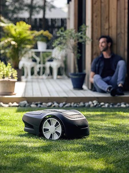 Productafbeelding Greenworks 2513107, robotmaaier, 750 m², 17 cm, 2 cm, 6 cm, 750 m² (750 m²)
