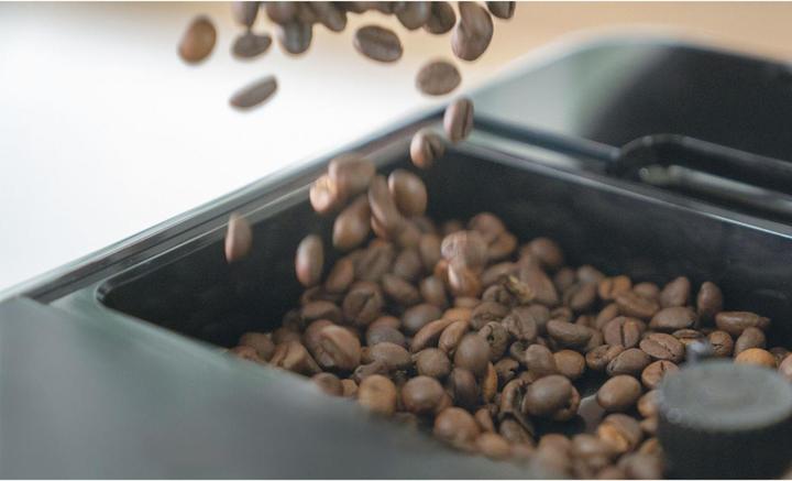 Produktbild Unold Kaffeevollautomat LUCA 28835 (EU-Stecker)
