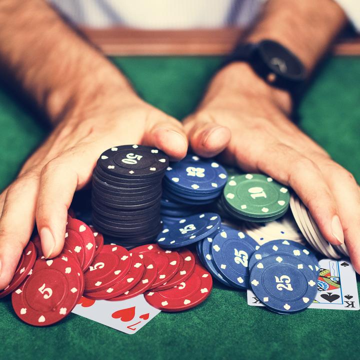 Produktbild Relaxdays Pokerkarten (Deutsch, Französisch, Italienisch, Englisch)
