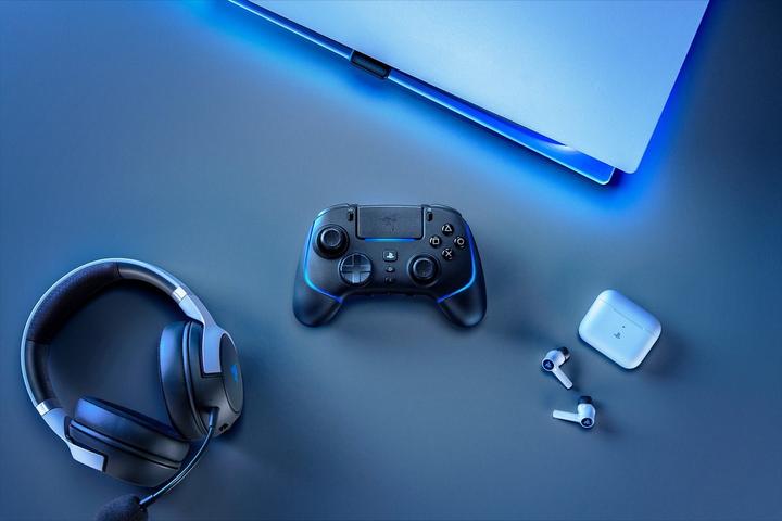 Immagine prodotto Razer Wolverine V2 Pro (PC, PS5)