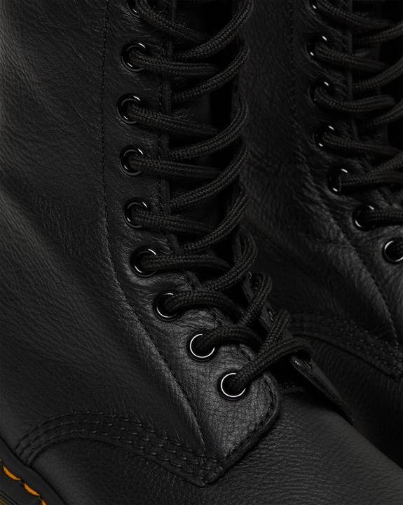 Actual product image Dr. Martens 1490 Virginia (38)