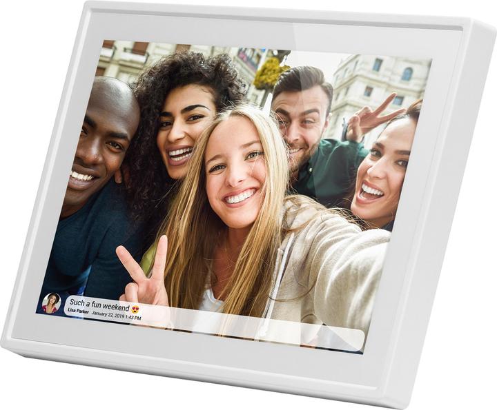 Digital photo frames