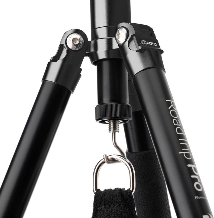 Actual product image MeFOTO RoadTrip PRO Aluminium Tripod (Carbon)