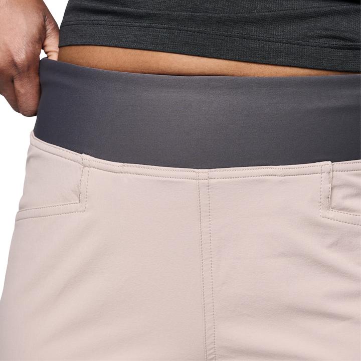 Actual product image Black Diamond W Alpine Light Pants (L)