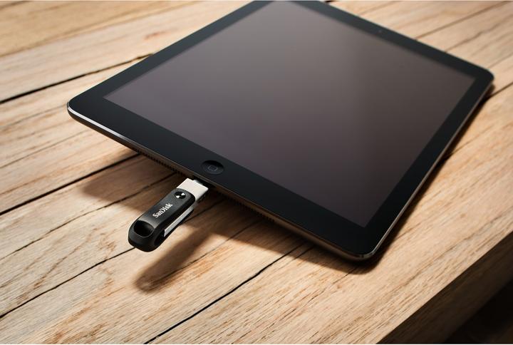 Image du produit SanDisk iXpand Go (128 Go, USB-A)