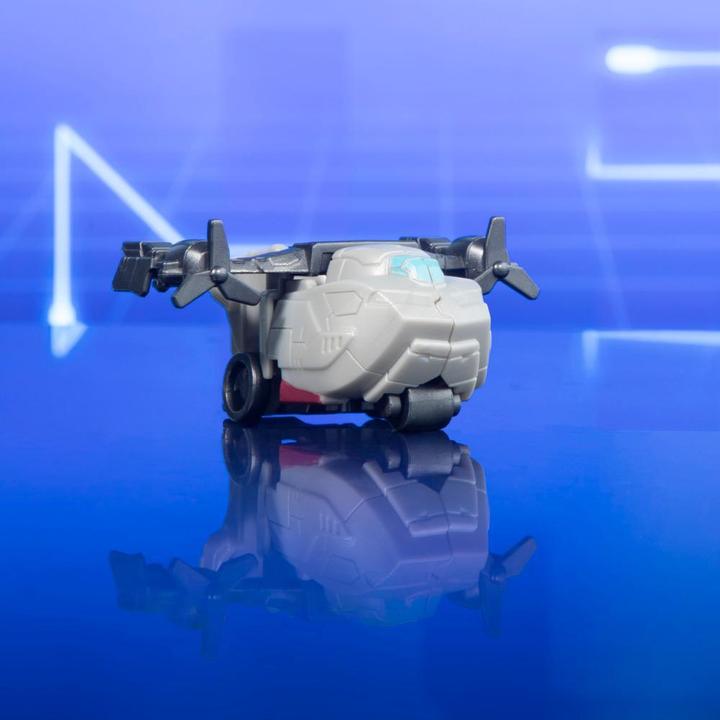 Actual product image Hasbro Transformers ES Tacticon ass.
