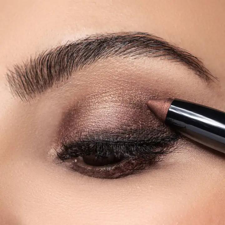 Actual product image Artdeco High Performance (21 shimmering cinnamon)
