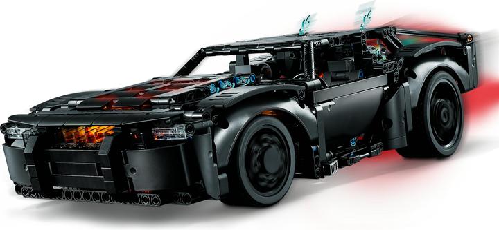 Actual product image LEGO Batman's Batmobile (42127, LEGO Technic)