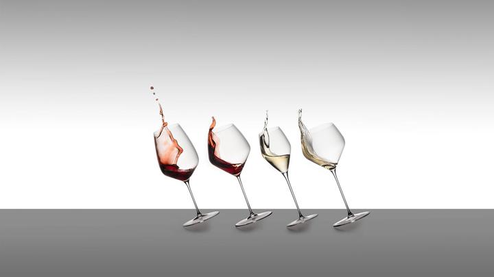 Produktbild Riedel Veloce Wein-Tasting-Set + Poliertuch (82.90 cl, 4 Gläser, Weingläser Set)