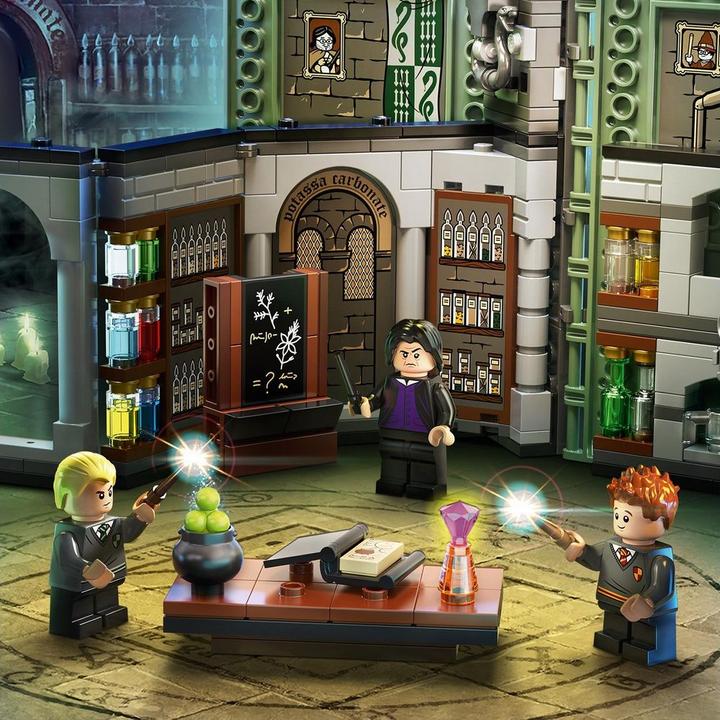 Image du produit LEGO L'instant de Poudlard : la classe des potions (76383, LEGO Harry Potter, LEGO difficiles à trouver)