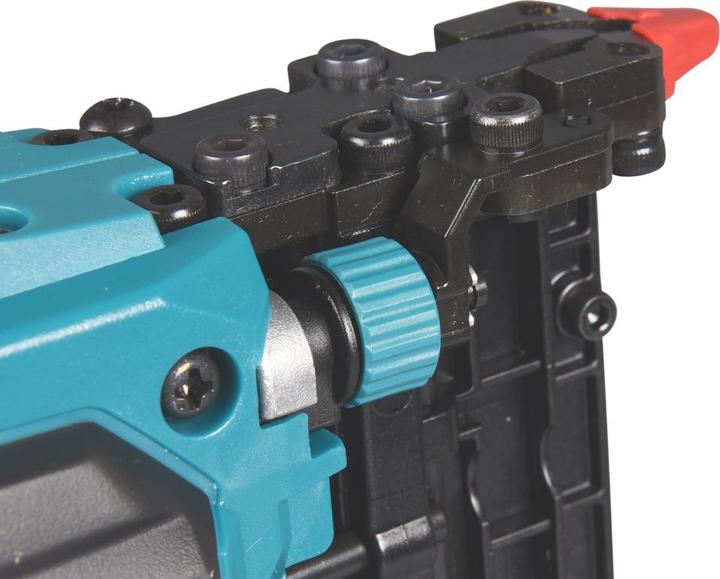 Actual product image Makita 40V Battery Pen Nailer PT001GZ | without battery without charger
