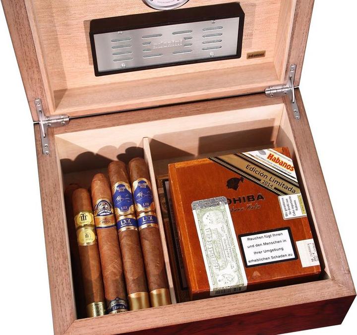 Actual product image adorini Humidor Triest Basic M