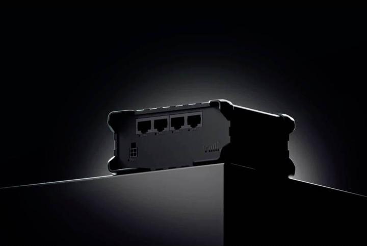 Actual product image Teltonika RUT901 (EU) INDUSTRIAL