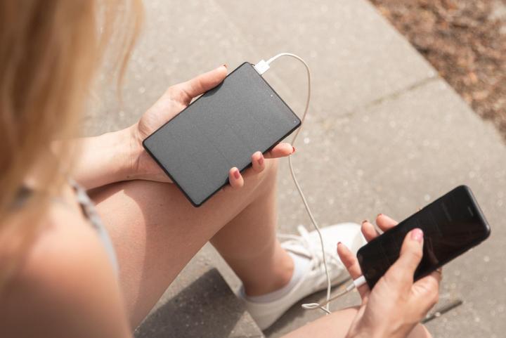 Immagine prodotto Sandberg solare urbano (10000 mAh, 18 W, 37 Wh)