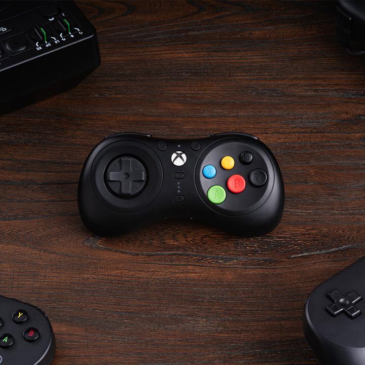 Produktbild 8bitdo M30 (Xbox Series X, Xbox Series S, Xbox One X, Xbox One S, Windows)