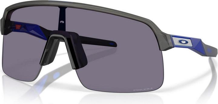 Prizm Grey, Mat grey smoke