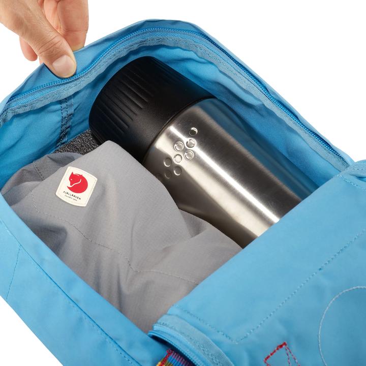 Actual product image Fjällräven Kånken Rainbow Mini 7 (7 l)