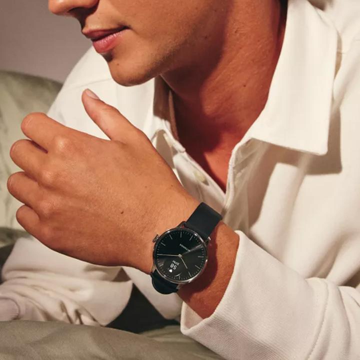 Actual product image Withings ScanWatch Light (37 mm)