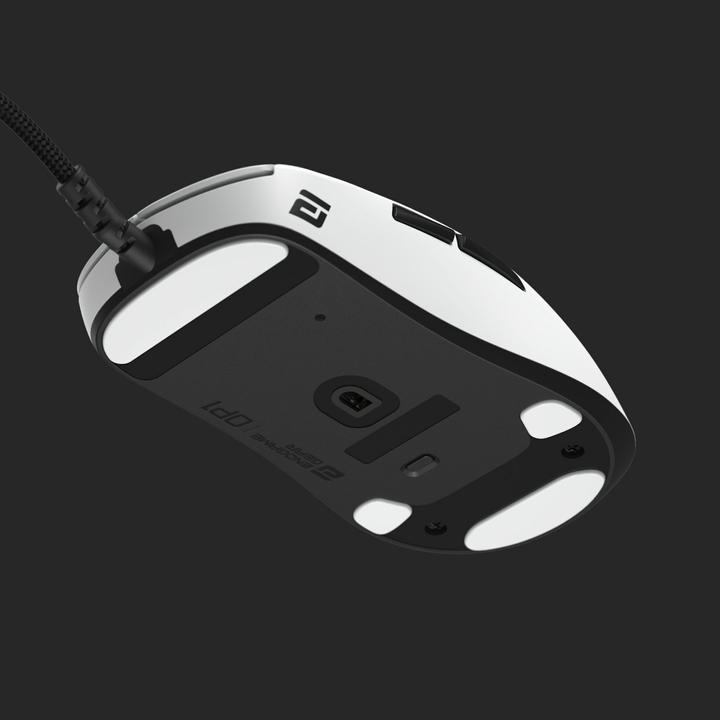 Actual product image Endgame Gear OP1 8k (Cable)