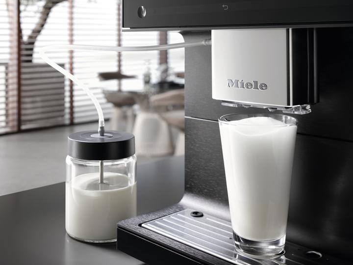 Actual product image Miele CM 7750