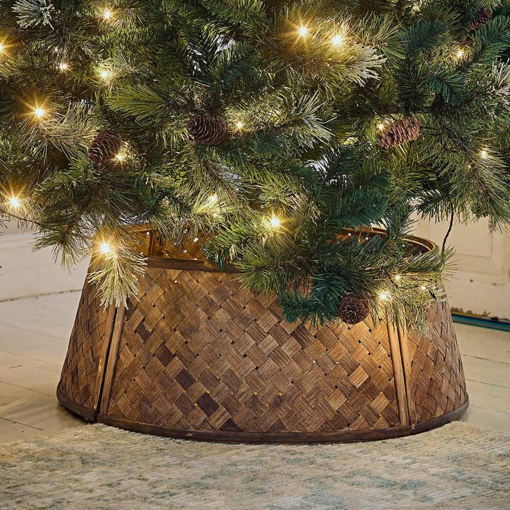 Produktbild Loberon Weihnachtsbaum-Umrandung Eden braun (1 -teilig)
