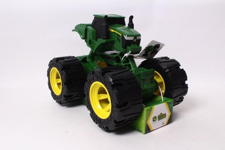 Produktbild John Deere Geländetraktor