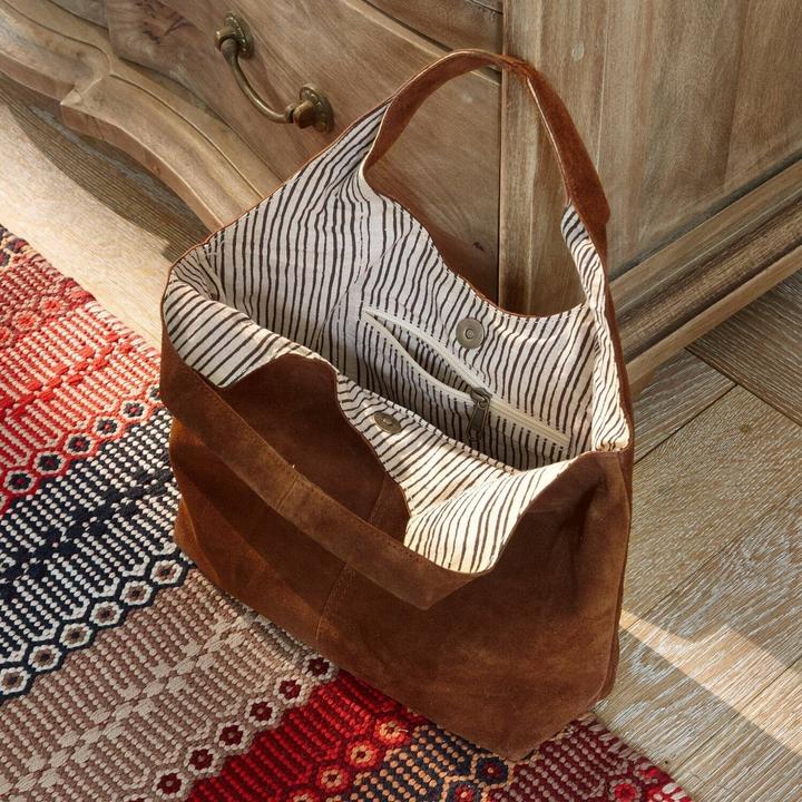 Actual product image Loberon Bag Georgine brown