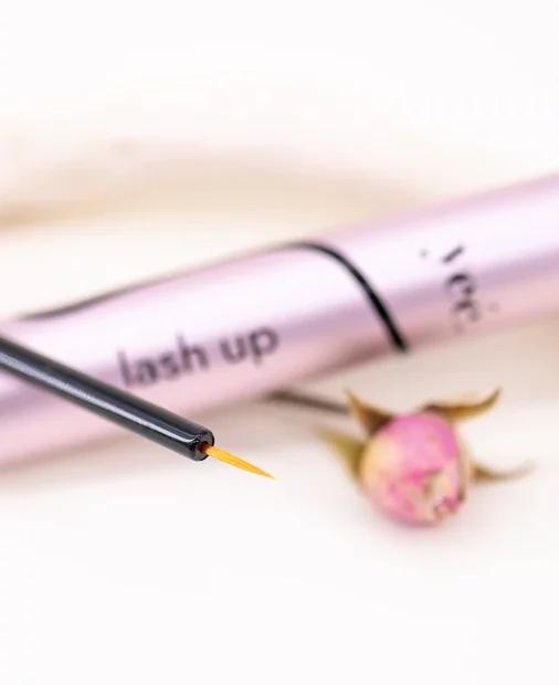 Actual product image Yeé Lash Up Forte (5 ml)