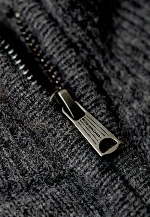 Image du produit Superdry Pull en maille brodée à col camionneur Essential (L)