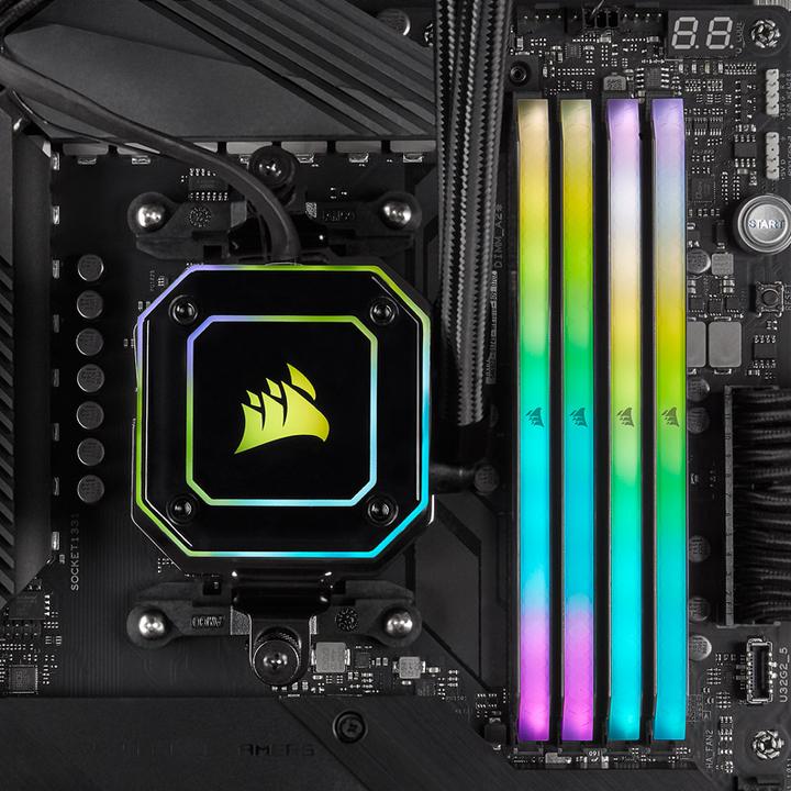 Produktbild Corsair Vengeance RGB RT (4 x 8GB, 3600 MHz, DDR4-RAM, DIMM)