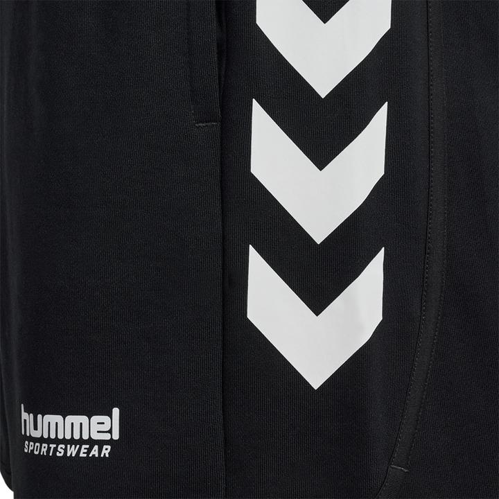 Actual product image hummel Hmloversized Willy Shorts Sw (L)